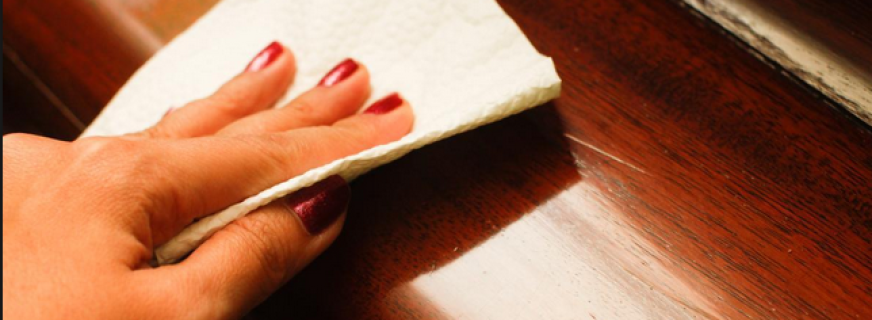 Comment choisir le vernis parfait pour vos meubles