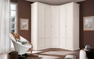 Vue d'ensemble des armoires d'angle pour la chambre et photos des options existantes