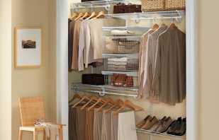 Comment placer un dressing dans le garde-manger de Khrouchtchev, options de photo