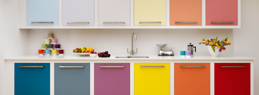 Quels types de couleurs de meubles existent, des photos avec leurs noms