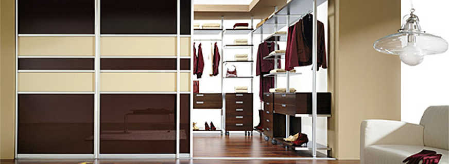 Types de portes coulissantes vers le dressing, conseils de sélection