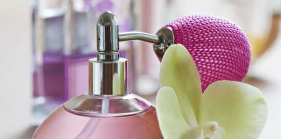 Parfums pour la maison dans le salon