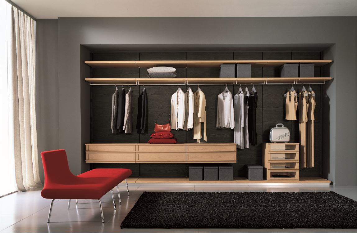 Agencement linéaire du dressing