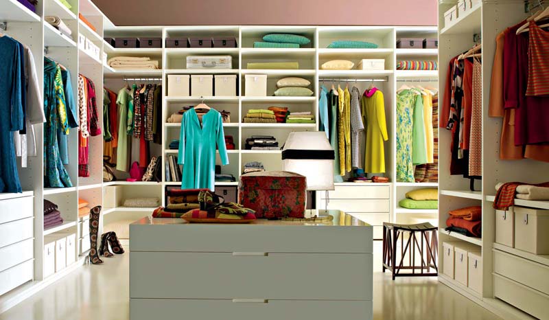 Armoire pour femmes