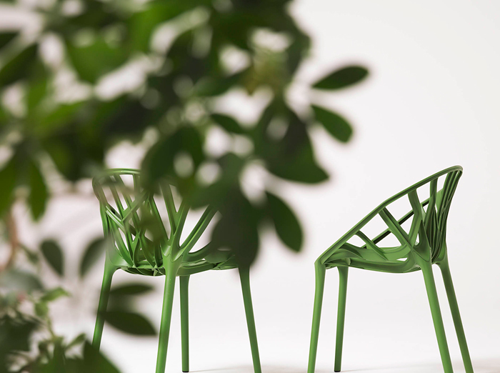 Mobilier en plastique soigné pour le jardin