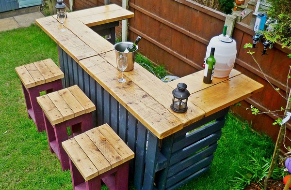 Comptoir de bar de palettes