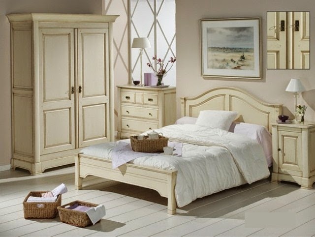 Mobilier de chambre provence beige