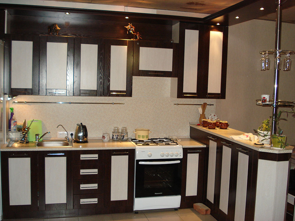 Comment choisir des meubles d'armoire pour organiser une cuisine
