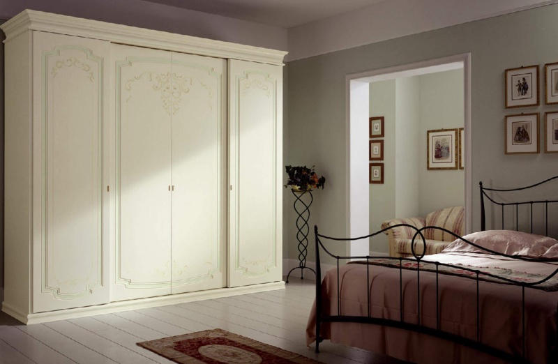 Comment placer une armoire dans la chambre