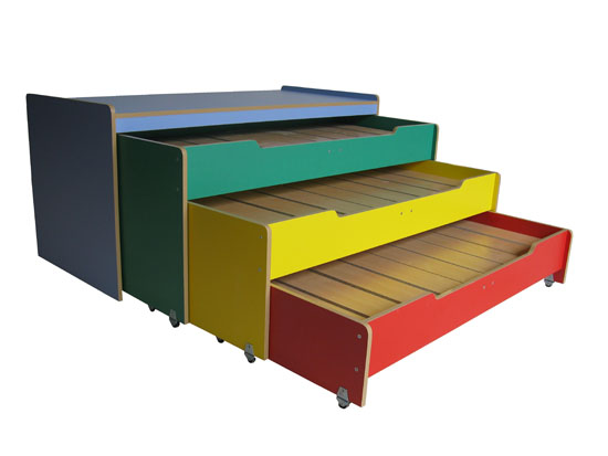 Mobilier compact pour la maternelle