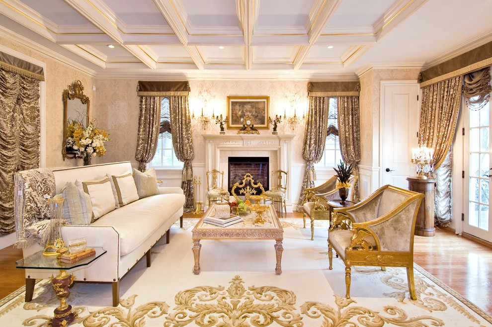 Beaux meubles modernes dans le salon de style classique
