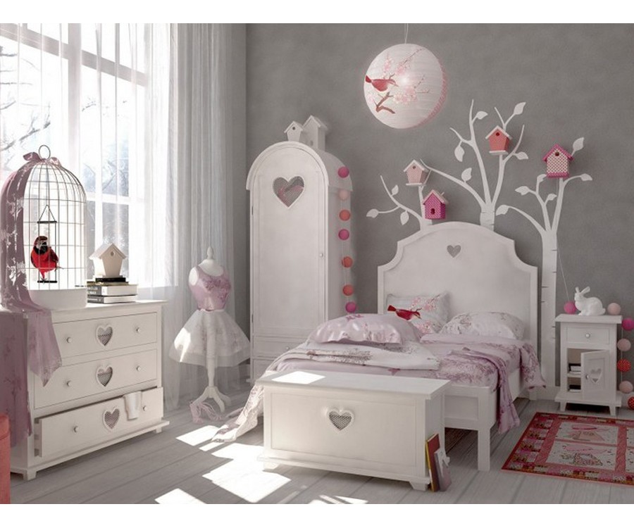 Mobilier blanc d'origine pour une chambre d'enfant