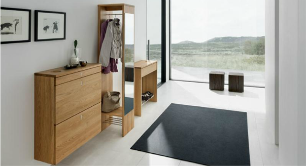 Mobilier pratique pour un petit couloir