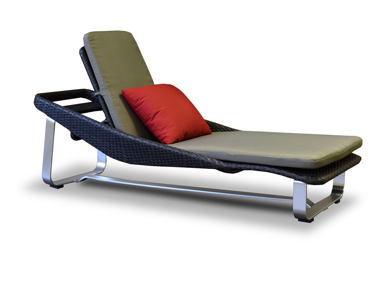 Chaises longues en rotin artificiel