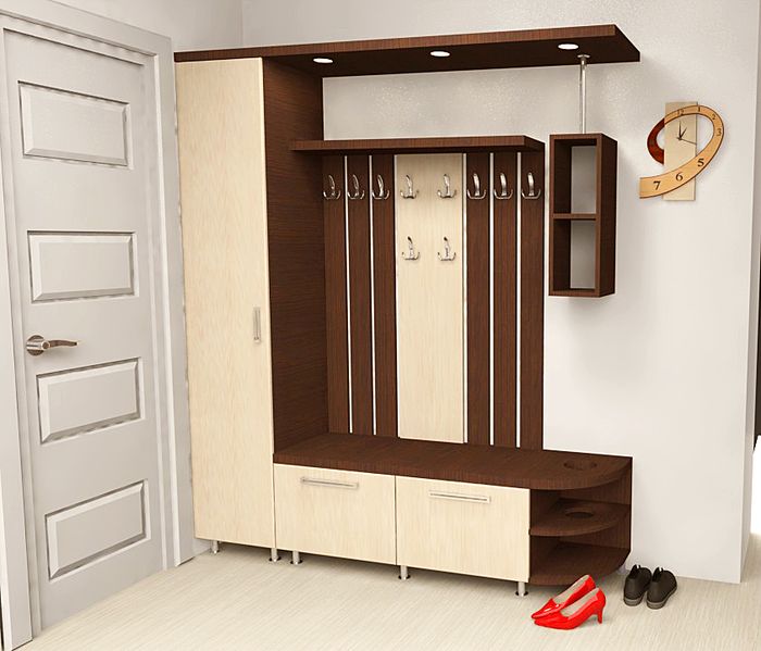 Armoire dans le couloir