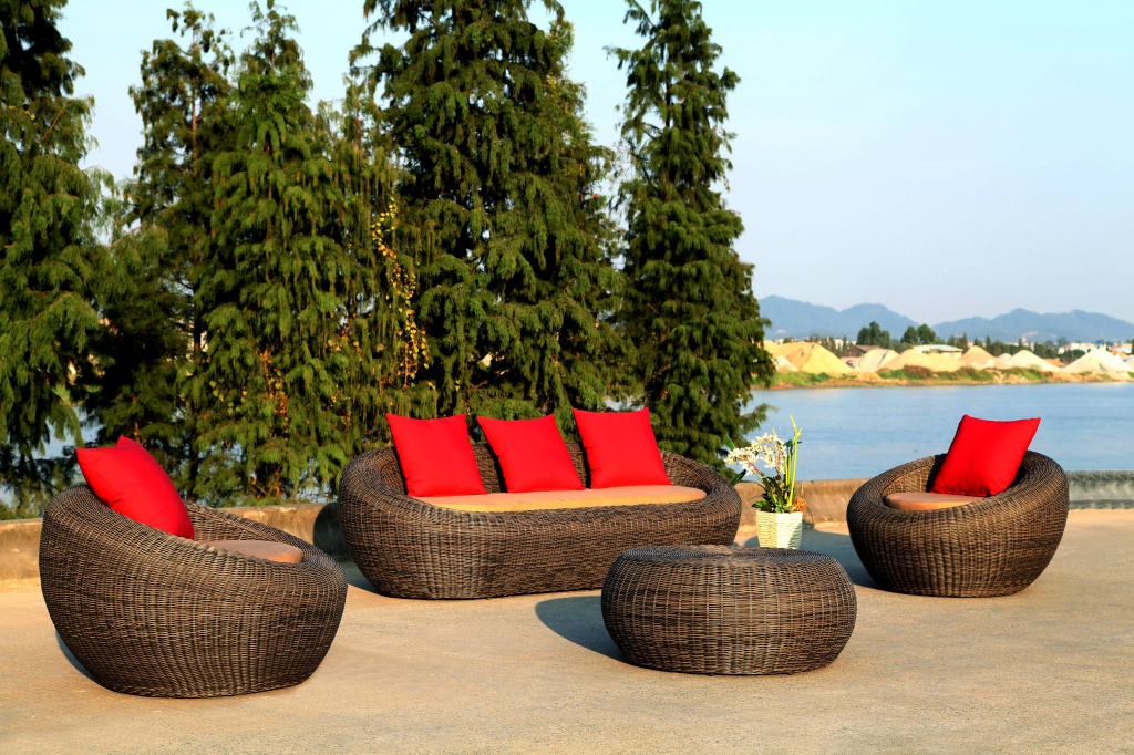 Meubles en rotin modernes pour le jardin