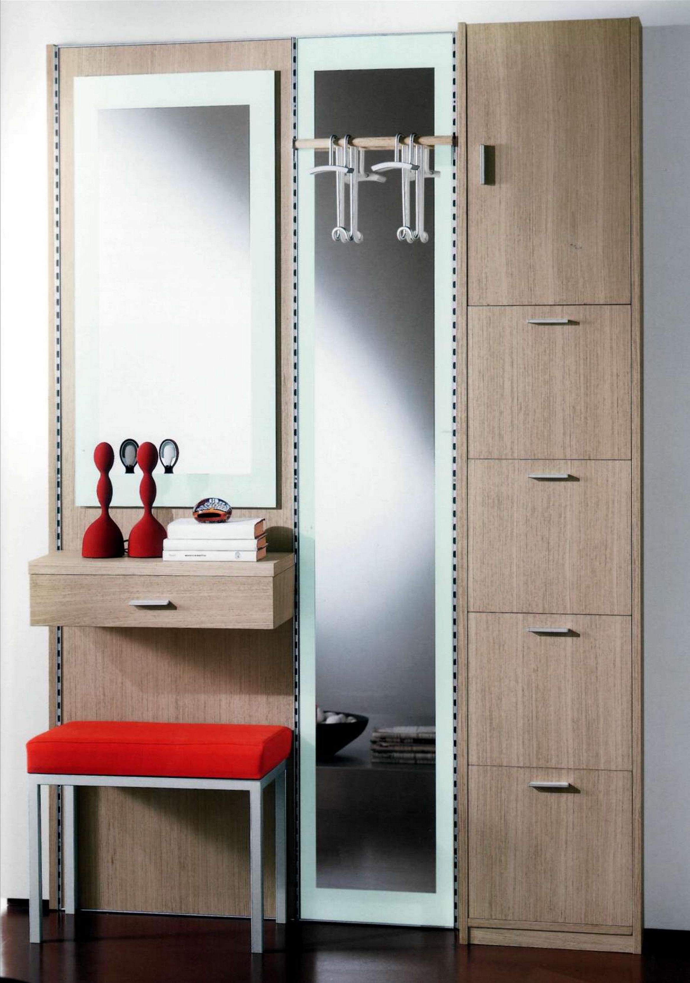 Mobilier confortable pour un petit couloir