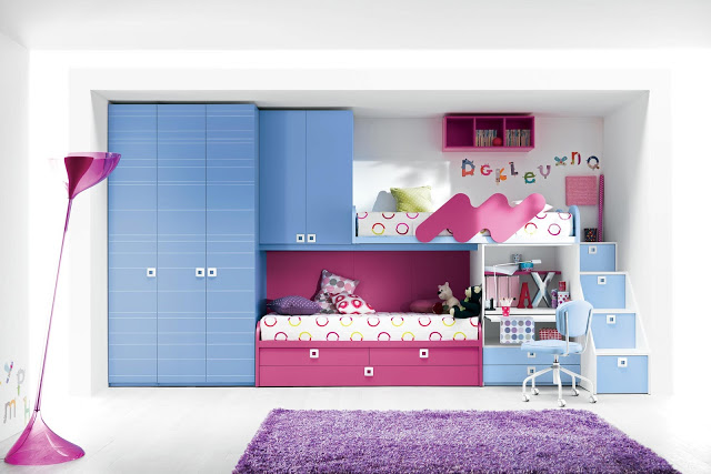 Disposition pratique d'un petit bureau