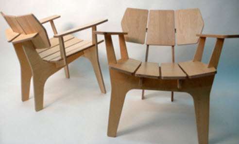 Chaises en contreplaqué