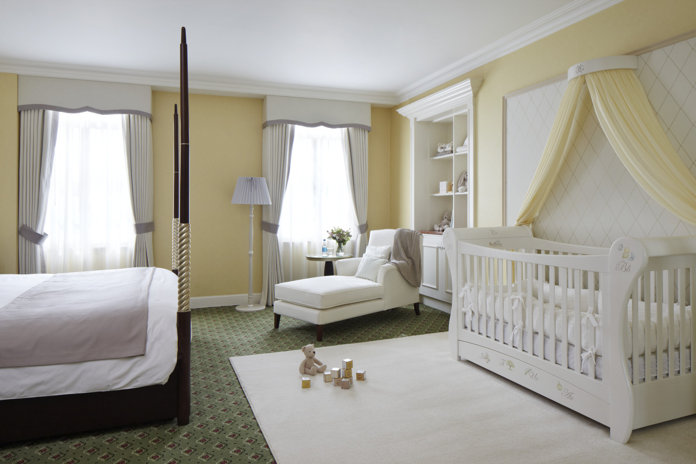 Idées de design pour une chambre avec un berceau