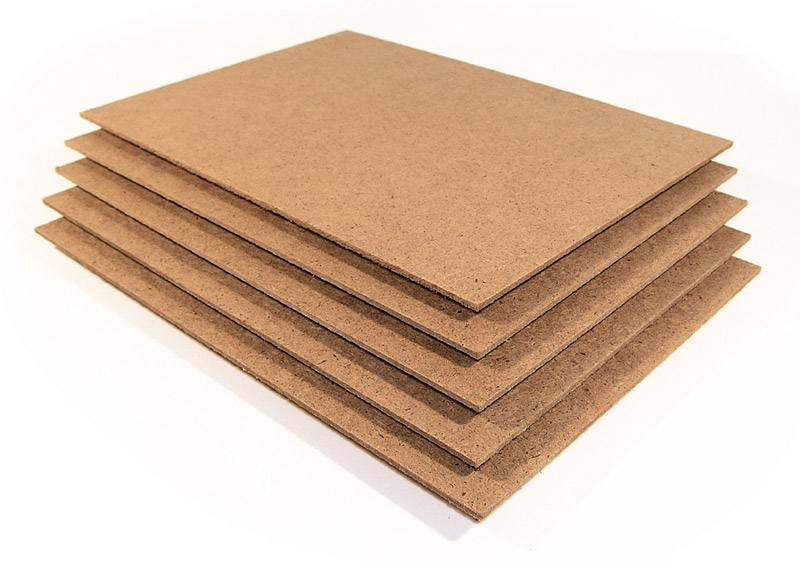 Plaques en panneaux de fibres