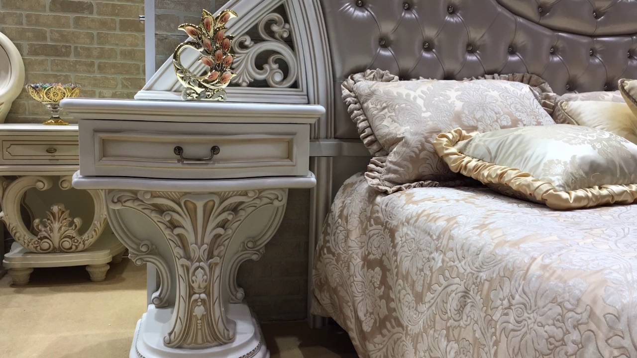 Table de chevet