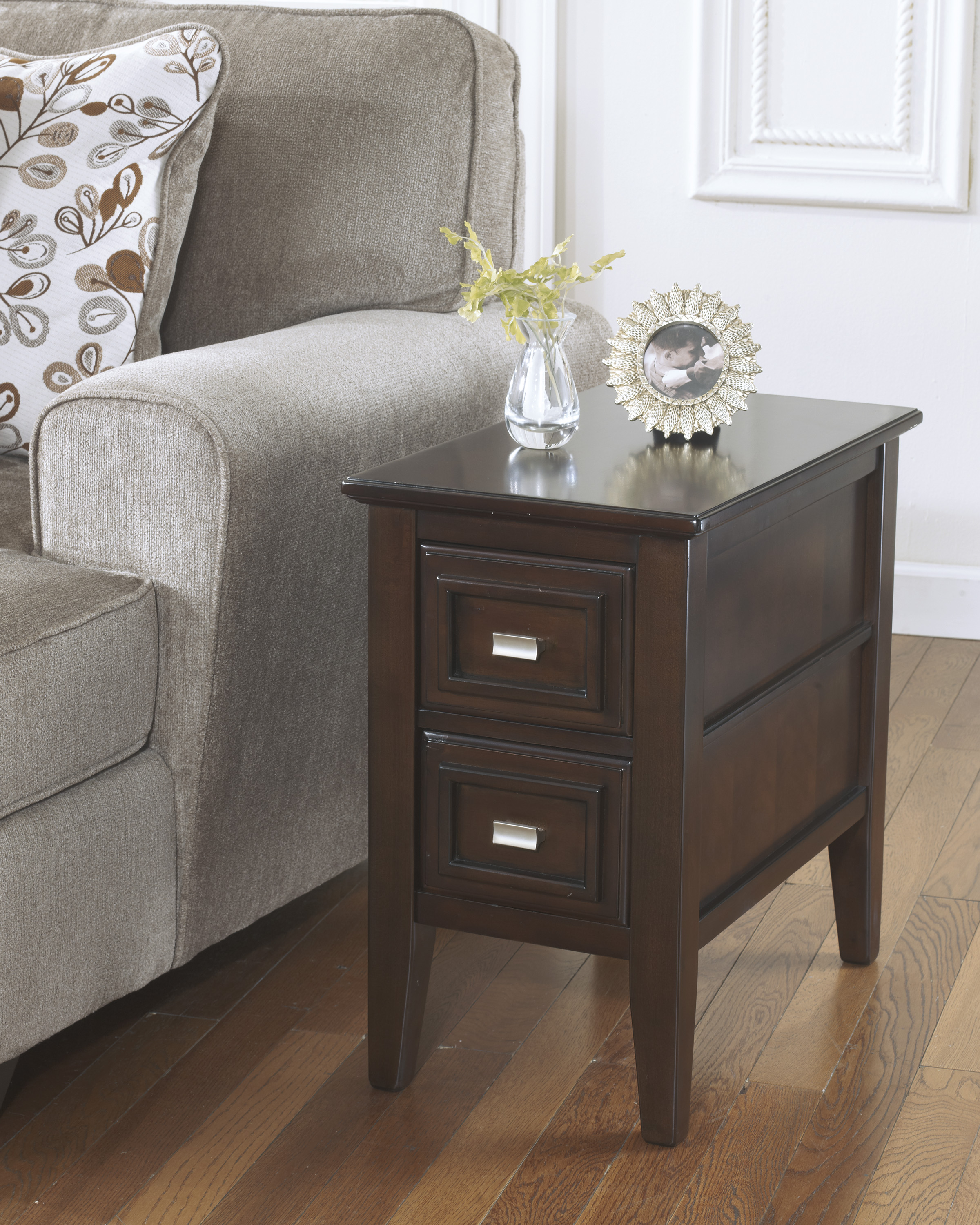Table d'appoint avec tiroirs