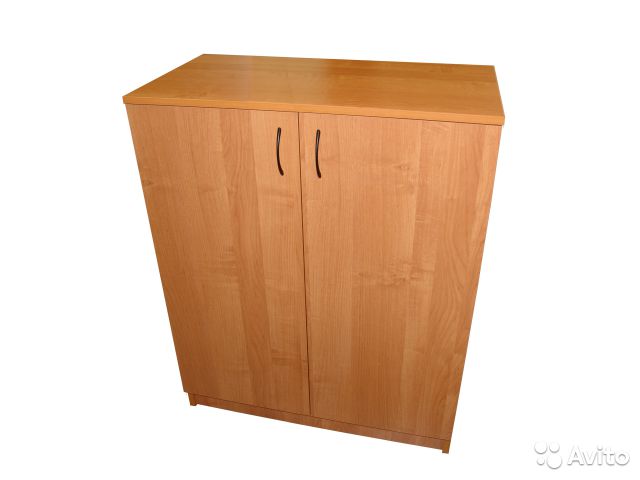 Armoire de bureau avec portes