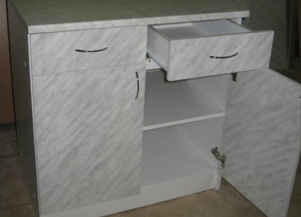 Armoire en blanc