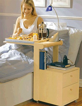 Table de chevet avec plateau