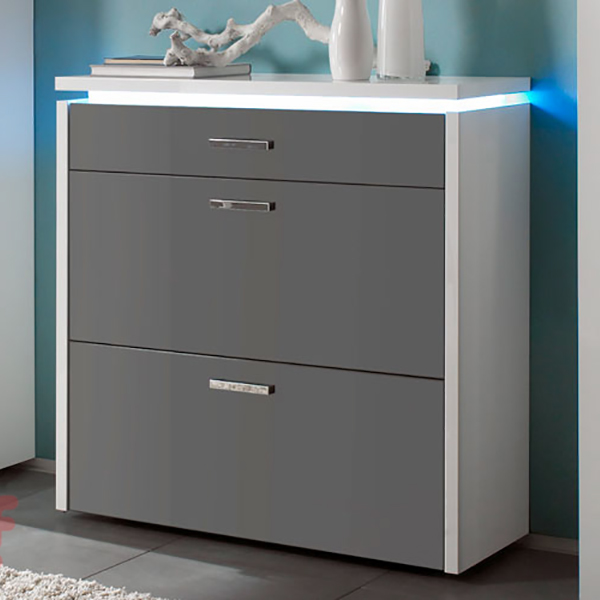 Grande table de chevet pour la chambre