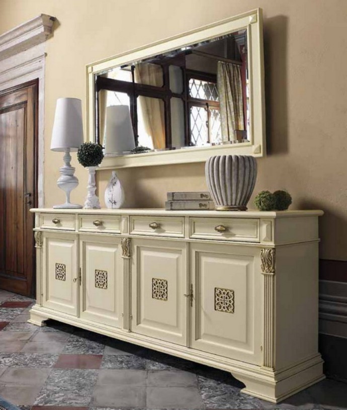 Commode longue avec miroir