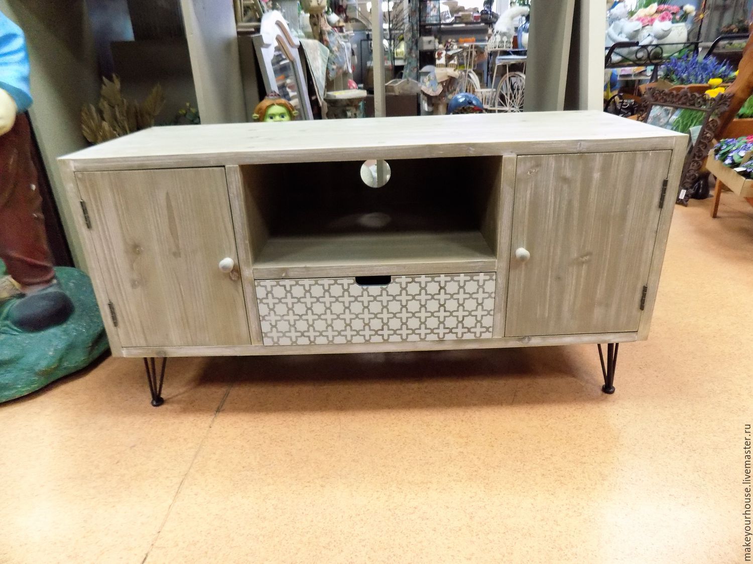 Commode