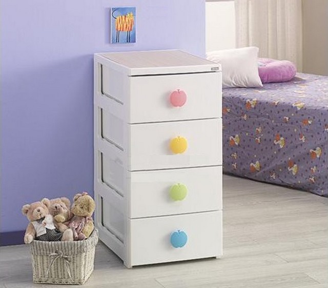 Commode en plastique