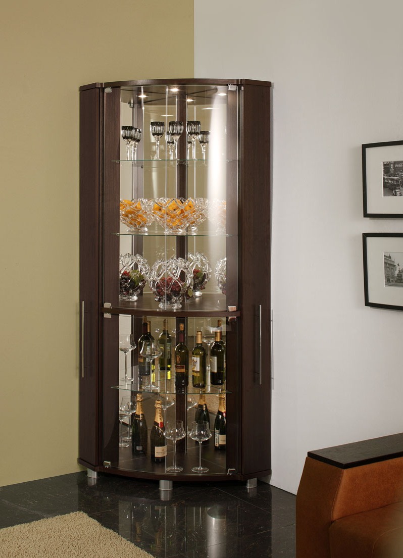Vitrine d'angle