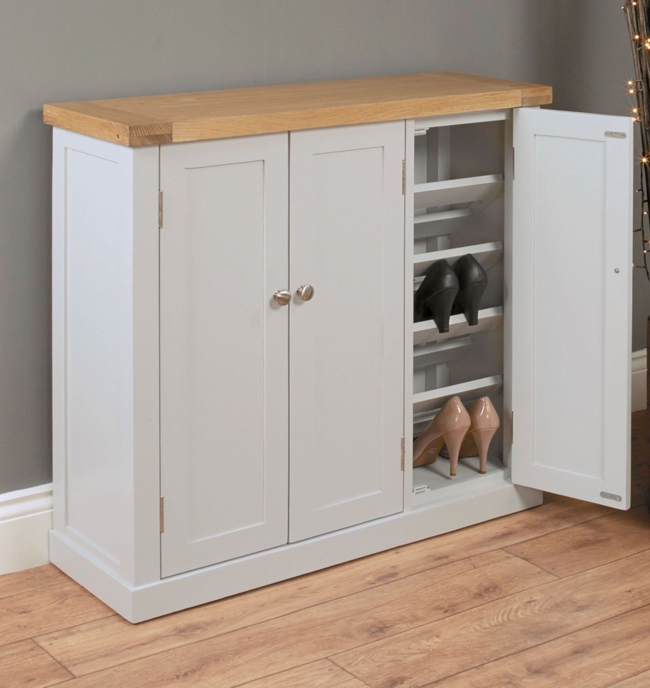 Armoire étroite