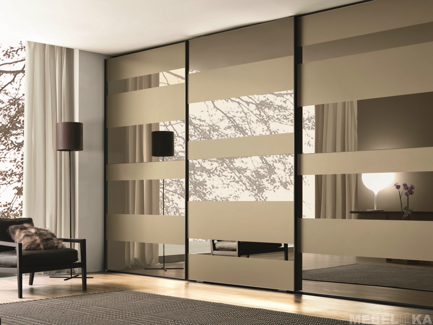 Armoire à miroir