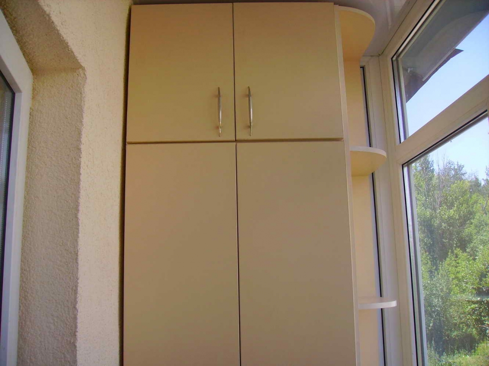 Cabinet cabinet