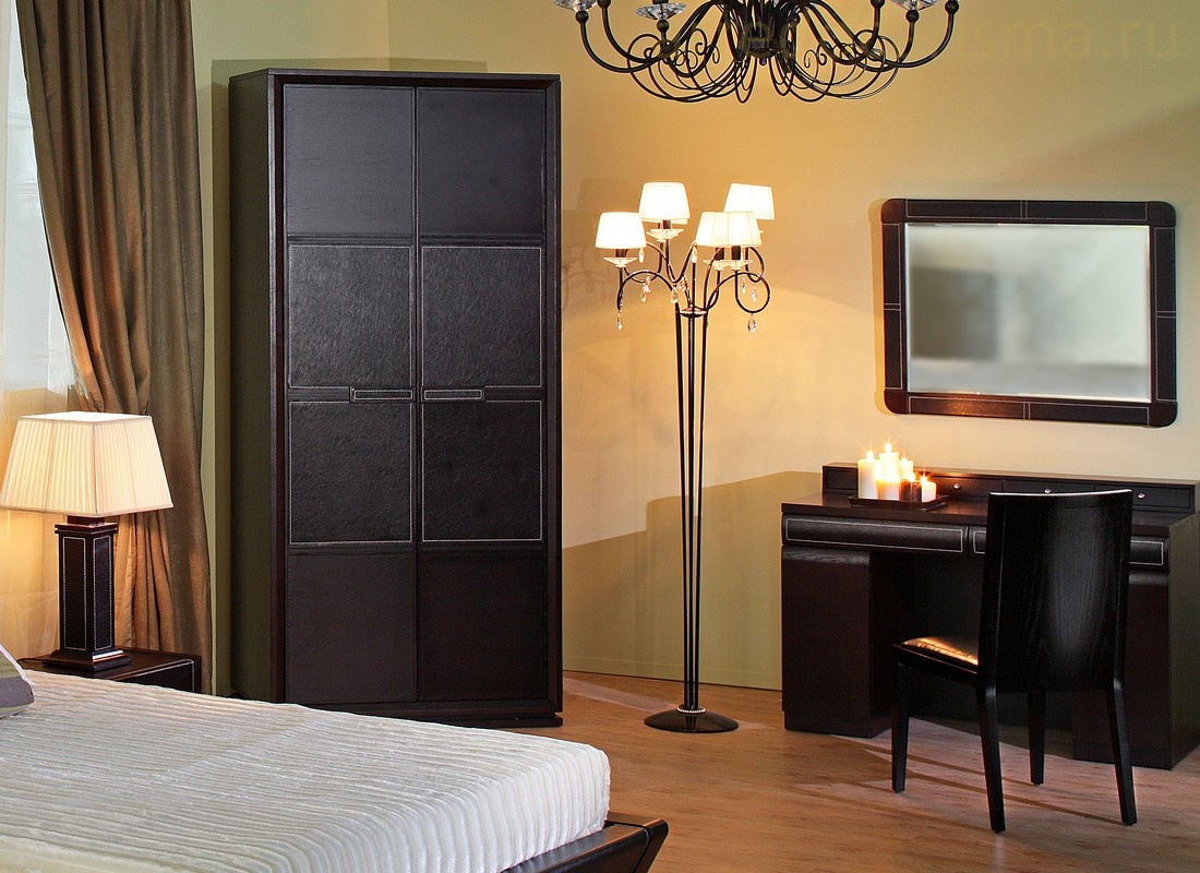 Armoire originale en wengé