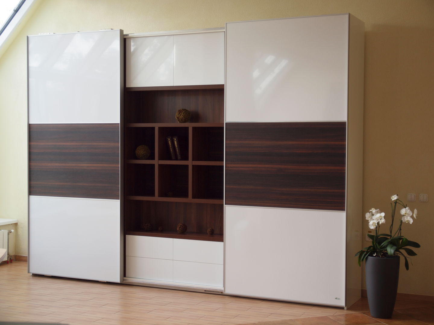 Armoire de salon