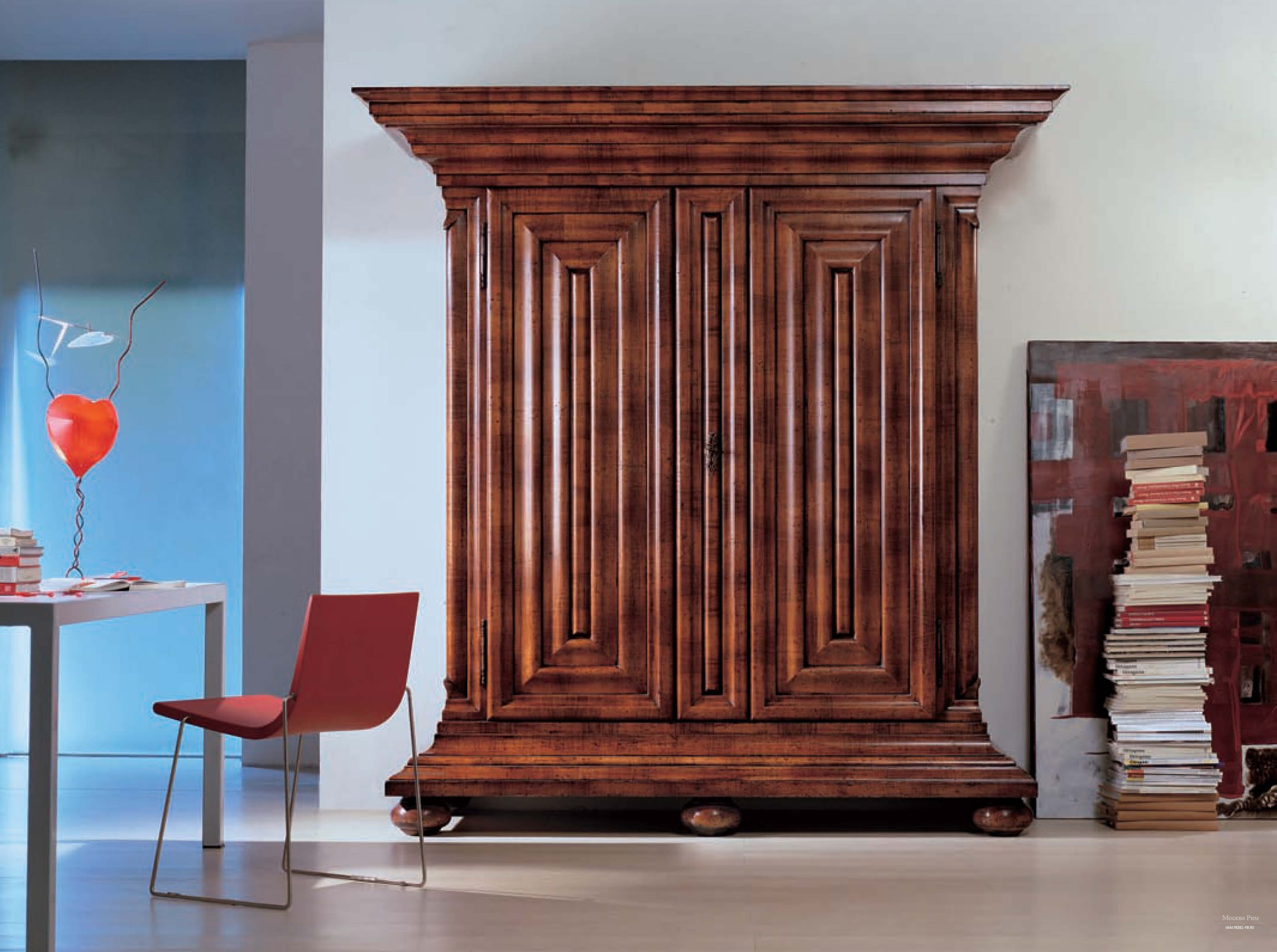 Armoire en bois