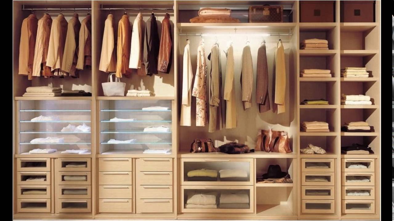 Armoire coulissante remplissage 4 portes