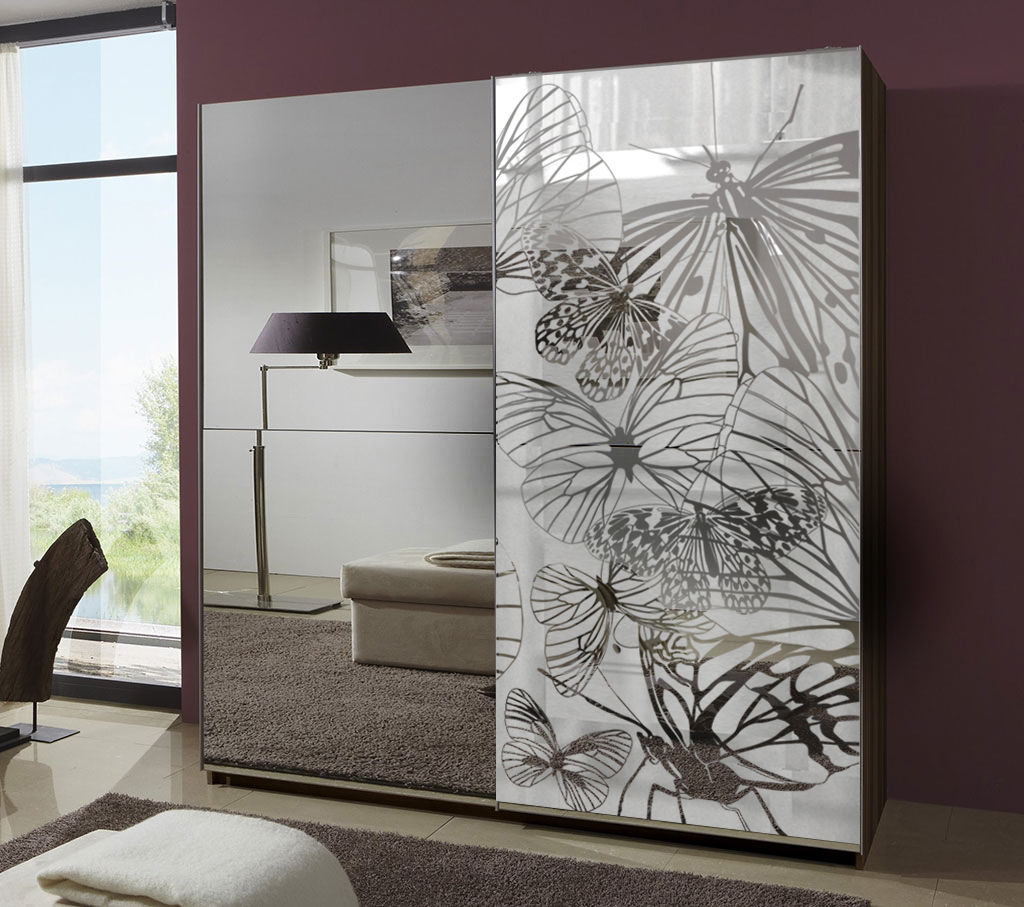 Armoire avec sablage