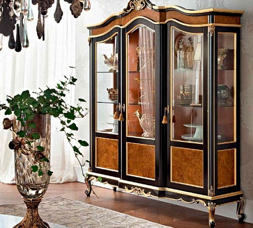 Armoire à pieds