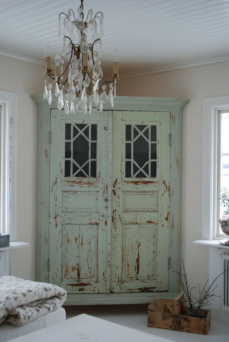 Armoire ancienne