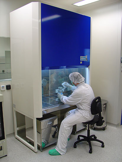 Boîtes de protection microbiologique