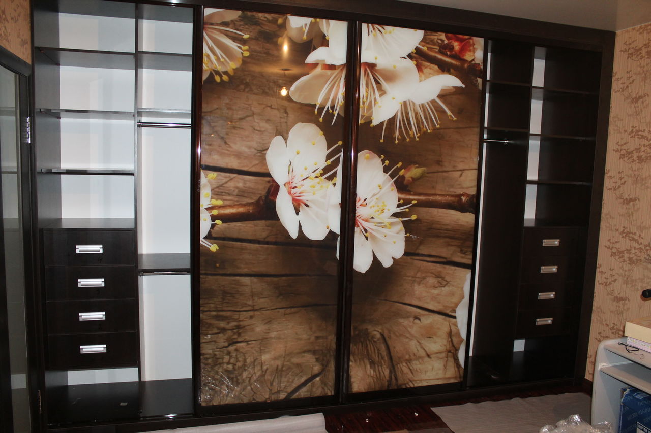 Portes d'un compartiment avec impression photo