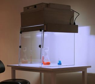 Armoire laminaire de deuxième classe