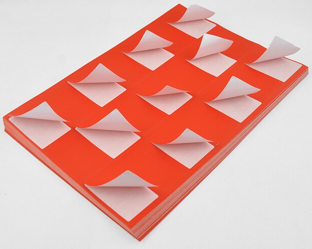Autocollants à base de papier