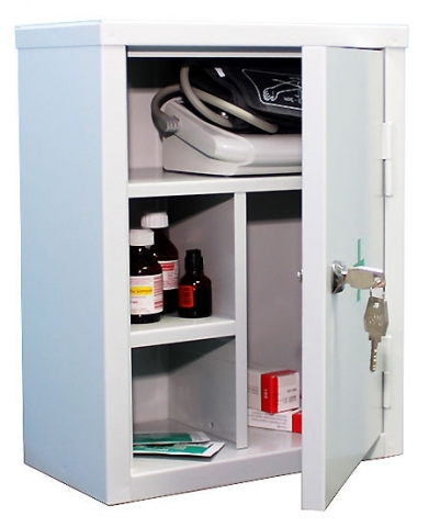 Petite armoire médicale